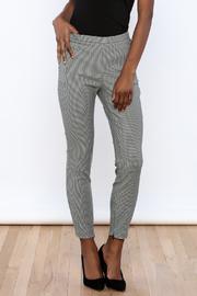  The Magic Pant