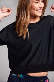  Pin Hole Pullover