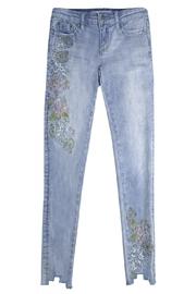  Pastel Embroidered Jean