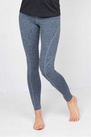  Retrograde Leggings Arctic