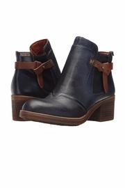  Lyon Ankle Booties
