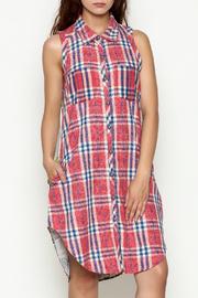  Floral Cameo Tunic Top