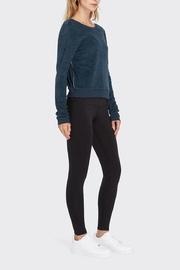  Deux Crop Pullover