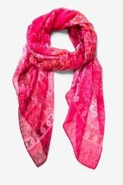  Flirt Scarf