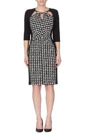  Cubic Pattern Dress