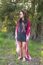  Bubble Gum Tie Dye Duster