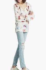  Floral Raglan Blouse