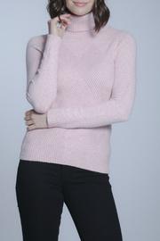 Chevron Ribbed Turtleneck Sweater
