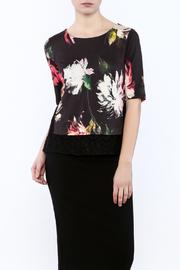  Digital Flower Top