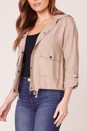  Sleeve-room For-me Hooded-jacket