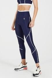  Quarterforce Legging