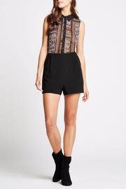  Sleeveless Collared Romper