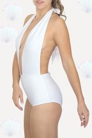  White One-piece Suit