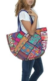  Embellished Beach Bag