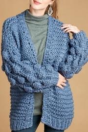 Chunky Bubble-sleeve Cardigan