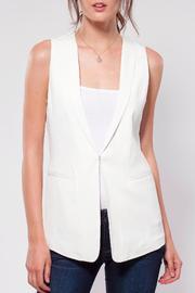  Ivory Sleeveless Jacket