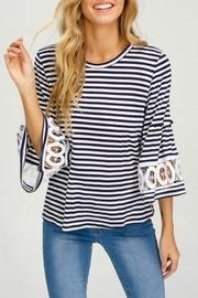  Stripe Bell-sleeve Tee
