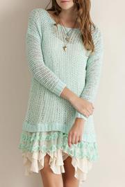  Girly Lace Top