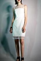  Lace Body Dress