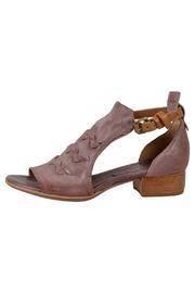  Trevor Leather Sandal