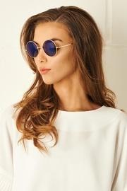  Round Blue Sunglasses