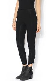  Black Ruched Crop Legging