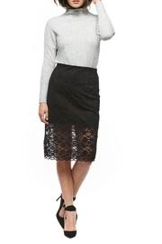  Pull Up Lace Skirt