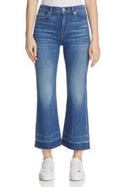  Ali Crop Flare