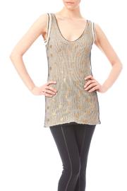  Overlay Metallic Tank