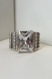  Eva Ring