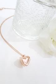  Rose-gold Heart-locket Necklace