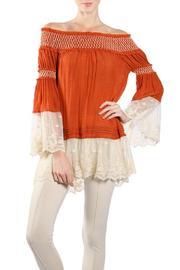  Lace Off-shoulder Top