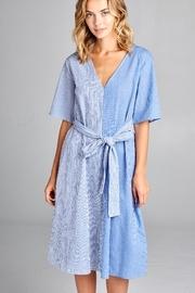  Color-block Waist-tie Dress