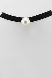 Black Choker