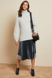  Chunky Roll Neck Sweater