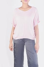  Chic Twist-back Blouse