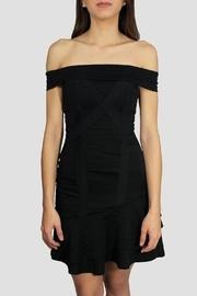  Sheath Ruffle End