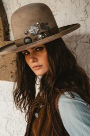  Old Pawn Hat