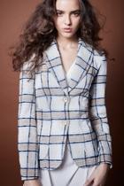  Portrait Neck Blazer