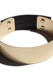  The Choker
