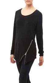 Black Zippered Top