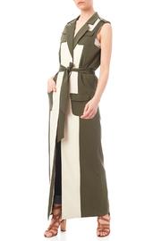  Two Tone Trench