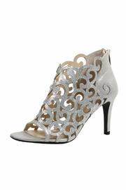  J. Renee Heels