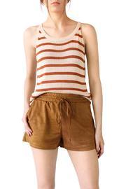  Sleeveless Sweater Top