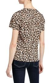  Saniya Tee