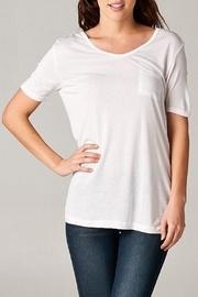  The White Tee