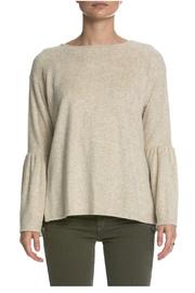  Top With Bell Sleeves