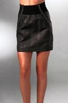  Lambskin Leather Skirt