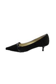  Velvet Kitten Heel