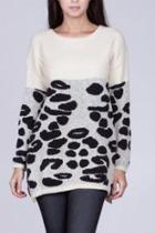  Leopard Pattern Sweater